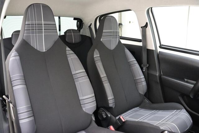 Peugeot 108 1.0 VTi Automaat Active | Zuinig | Weinig kilometers | Airconditioning | Bluetooth | Elektrische ramen