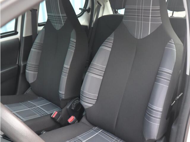 Peugeot 108 5-deurs Active 1.0 e-VTi 72pk | AIRCO | PACK PREMIUM | BLUETOOTH |