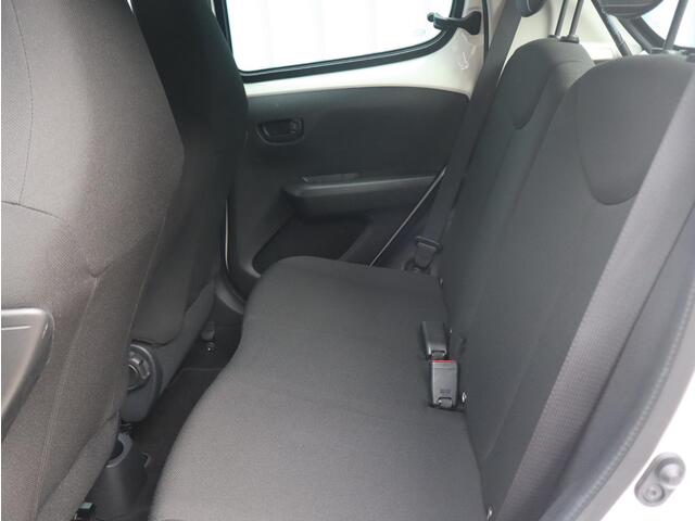 Peugeot 108 5-deurs Active 1.0 e-VTi 72pk | AIRCO | PACK PREMIUM | BLUETOOTH |