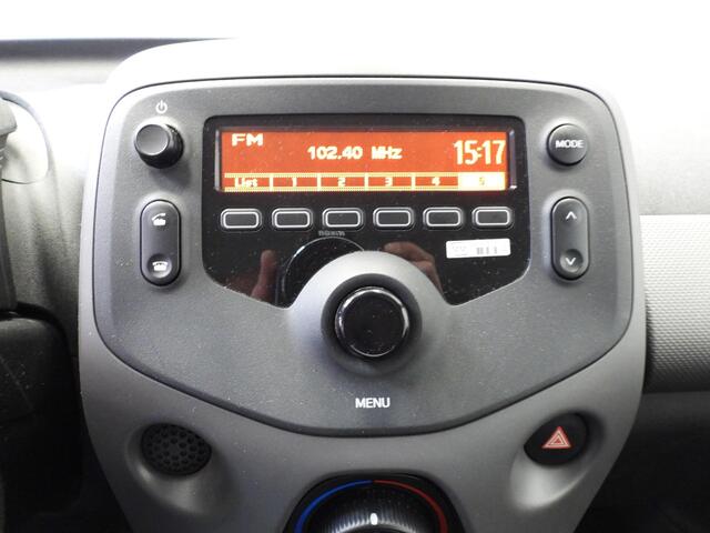 Peugeot 108 1.0 e-VTi Active Premium AIRCO/BLUETOOTH!