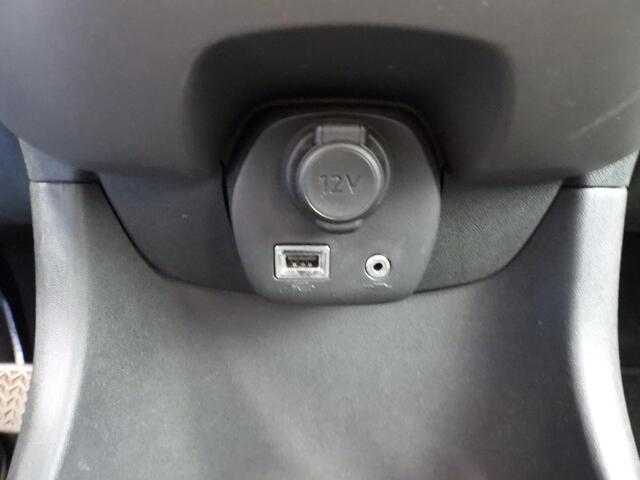 Peugeot 108 1.0 e-VTi Active Premium AIRCO/BLUETOOTH!