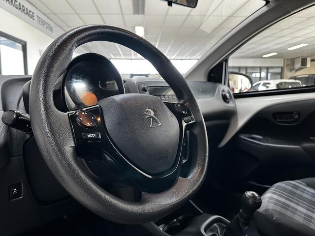 Peugeot 108 1.0 e-VTi Active/ 5-Drs/ Airco/ C.V. Afstand/ Elek. Ramen/ Isofix/ Bluetooth/ Multi. Stuur/ AUX & USB/ Mistl./ Getint glas/ LED Dagrijverl.