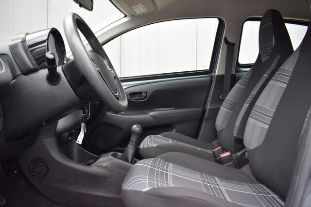 Peugeot 108 1.0 VTi 5Drs Blue Lion Airco | Telefonie | Sportstoelen | Isofix | Dealer Onderhouden!!
