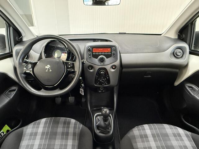 Peugeot 108 1.0 e-VTi Active /5-Drs! /LED Dagrijverl. /Airco /Elek. ramen voor /C.V. afstand /Bluetooth /AUX & USB /Isofix /Mistlampen.
