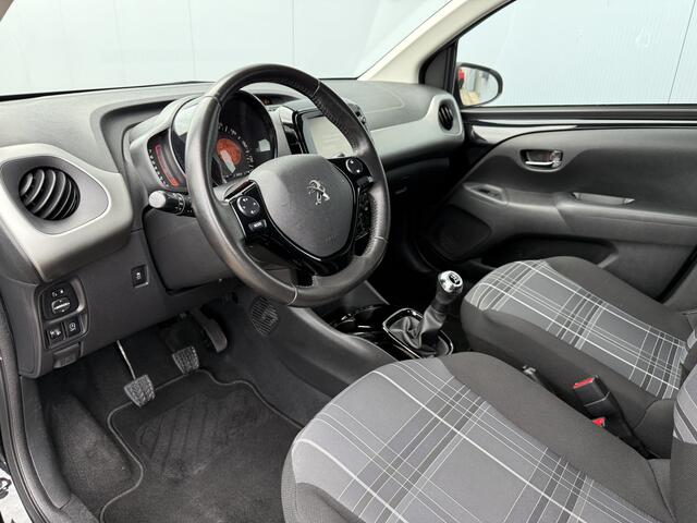 Peugeot 108 1.0 e-VTi Allure Navigatie/Airco/15inch.