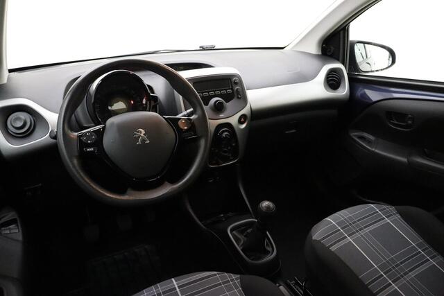 Peugeot 108 1.0 e-VTi Active 72 PK | Handgeschakeld | 5-deurs | Airco | Elektrische ramen | Radio | Bluetooth | AUX | USB | Stuurwielbediening | Metallic lak