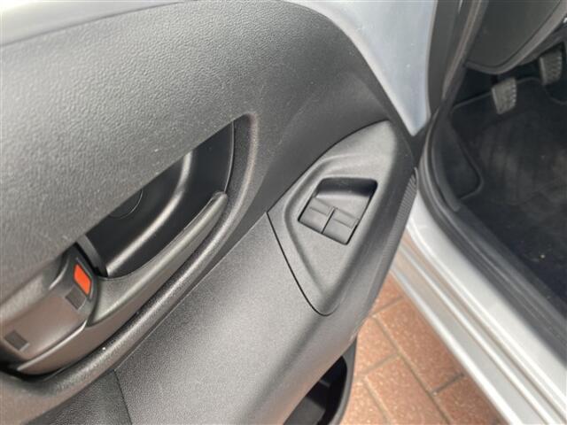 Peugeot 108 1.0 e-VTi Active AIRCO.STUURBEKR.CV