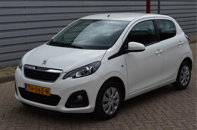 Peugeot 108 1.0 e-VTi Active O.a: PDC, Airco, Centr, Vergr, Bluetooth, Rijklaar, Etc. All-in prijs!