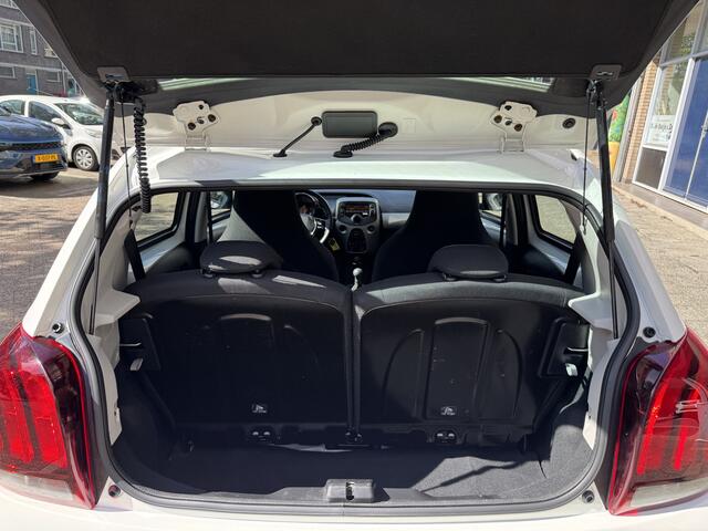 Peugeot 108 1.0 e-VTi Active 29704KM! NAP | Airco | Elektrische Ramen | Bluetooth | Led verlichting | Nette auto |