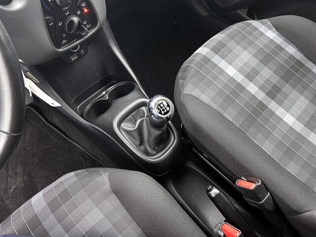 Peugeot 108 1.0 e-VTi Active | Pack Dynamic | Getint Glas |