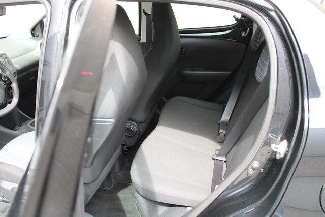 Peugeot 108 1.0 e-VTi Active 5-deurs airco, elektrische bediende ramen voor, bluetooth handsfree