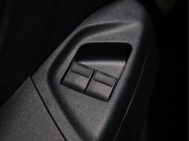 Peugeot 108 1.0 e-VTi Active [BLUETOOTH TELEFOON VERBINDING, AIRCONDITIONING, GETINT GLAS, 5 DEUREN, HANDGESCHAKELD, NIEUWSTAAT]