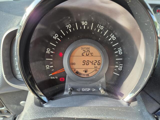 Peugeot 108 1.0 e-VTi Allure 5 drs/airco/camera/cruisec./carplay