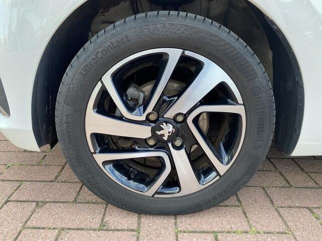 Peugeot 108 1.0 e-VTi Allure CAMERA/CLIMATRONIC/CARPLAY/CRUISE CONTROL