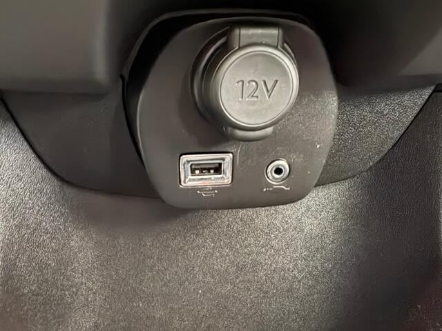 Peugeot 108 1.0 E-VTI Airco Multimedia USB Apple Android