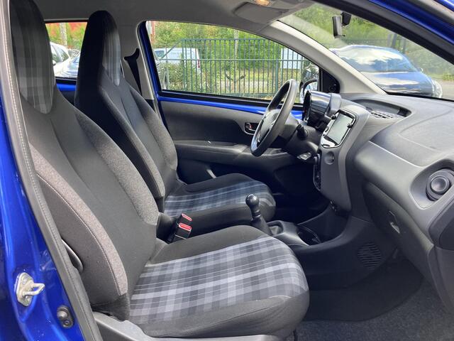 Peugeot 108 1.0 e-VTi Active Airco Navi-Carplay Lmv