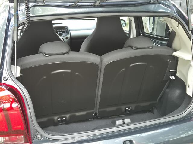 Peugeot 108 1.0 e-VTi Active | Stuurbekrachtiging | Licht metalen velgen | Electr. ramen voor | Centr. vergr. op afstand