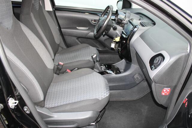 Peugeot 108 1.0 e-VTi Allure 5-drs Airco Carplay Camera 1e eigenaar