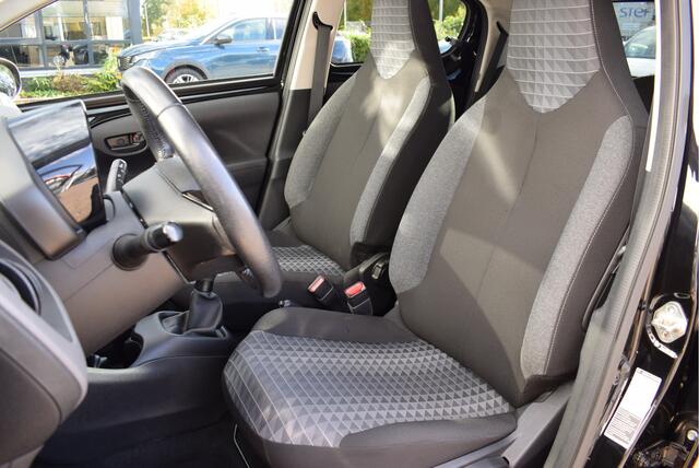 Peugeot 108 1.0 e-VTi Active | NL-Auto | Airco | Bluetooth