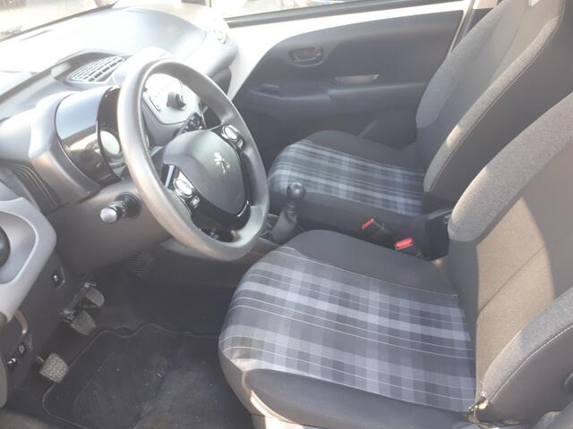 Peugeot 108 1.0 e-VTi Active RADIO/AIRCO/CENTR.VERGR/ELEC.RAMEN