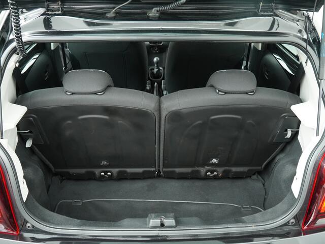 Peugeot 108 1.0 70PK e-VTi Active | Airco | Bluetooth | Volledig onderhouden | Elekt. ramen voor | Zeer zuinig