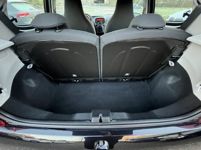 Peugeot 108 1.0 e-VTi Active airco bluetooth led nap