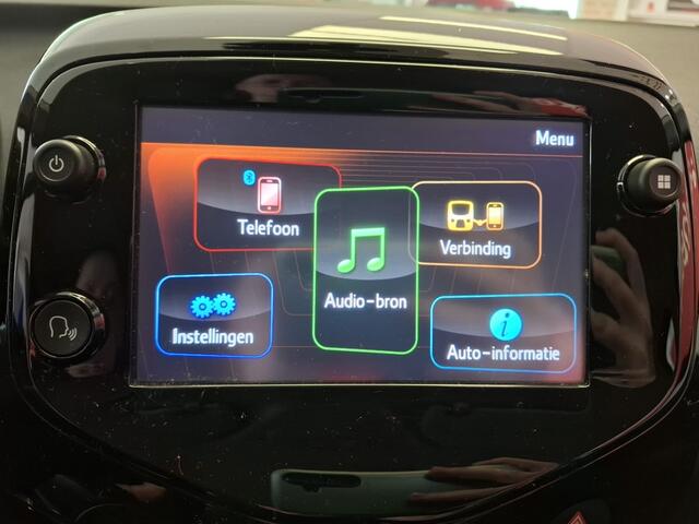 Peugeot 108 1.0 e-VTi Allure, LM velgen, Navi. via app, A. Airco, 12 mnd gar