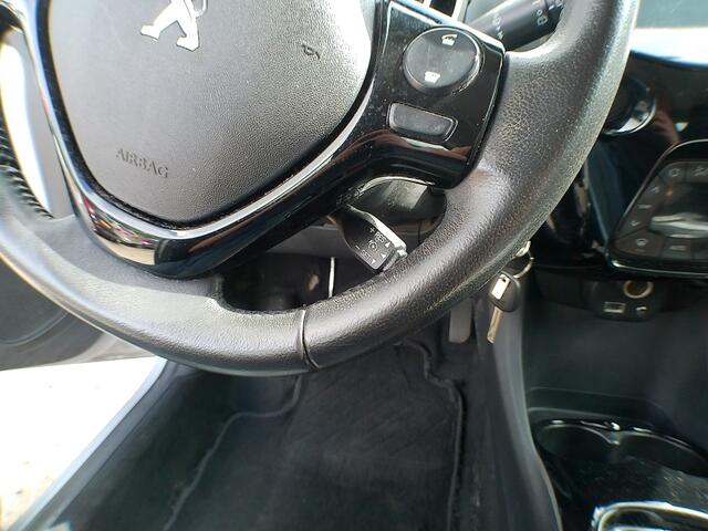 Peugeot 108 1.0 e-VTi Blue L. Ex