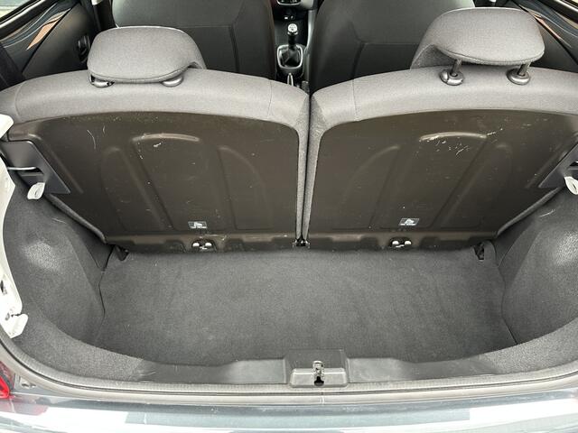 Peugeot 108 1.0 e-VTi Active Pack Techno Stoelverwarming Carplay Camera