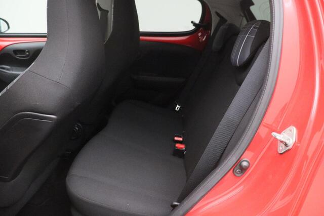 Peugeot 108 1.0 e-VTi Active 2018 | Airco | Stuurwiel Multifunctioneel | Elektrische Ramen | Lichtmetalen Velgen | LED Dagrijverlichting | 2 Sleutels | Nationale Autopas