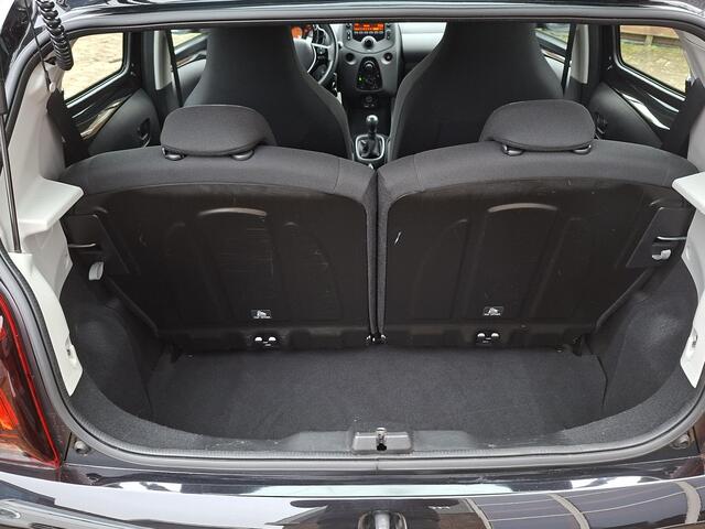 Peugeot 108 1.0 e-VTi Active, bluetooth, USB