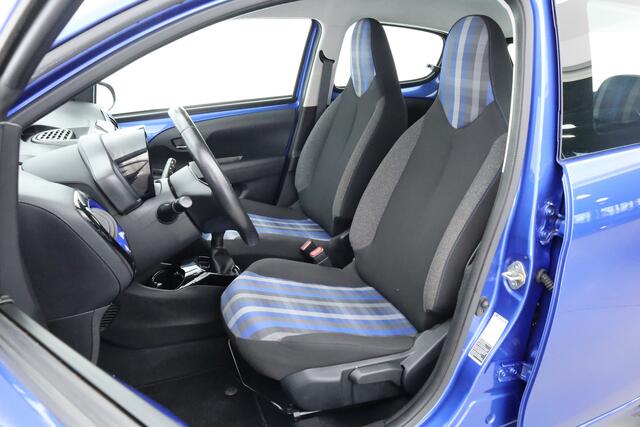 Peugeot 108 1.0 e-VTi 72 PK Allure | Orig. NL | Camera | Nav | Climate | Bluetooth | Keyless | DAB | LED | V