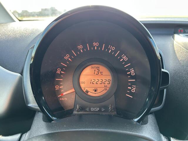 Peugeot 108 1.0 e-VTi Blue Lion Airco / 5-Deurs / Stuurbediening