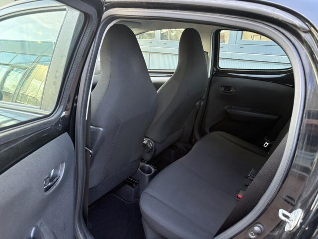 Peugeot 108 1.0 e-VTi Allure 5-drs. KEYLESS/CAMERA/CLIMA/CARPLAY/LIMITER