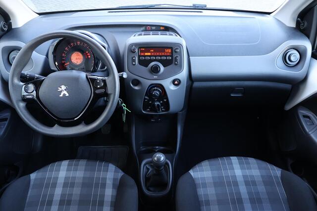 Peugeot 108 1.0 e-VTi Active 1e Eigenaar | Volledig Onderh | NAP | BTW | Airco | Bluetooth | LED | Elek Ramen | Premium Pack | Start/Stop | Hill-Hold