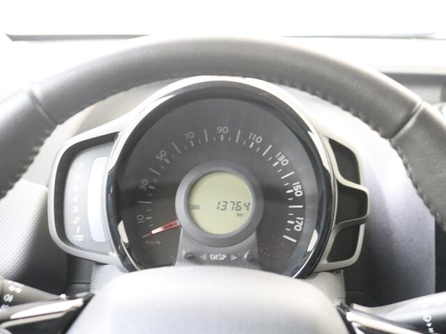 Peugeot 108 1.0 e-VTi Allure | Camera | Carplay | Clima |