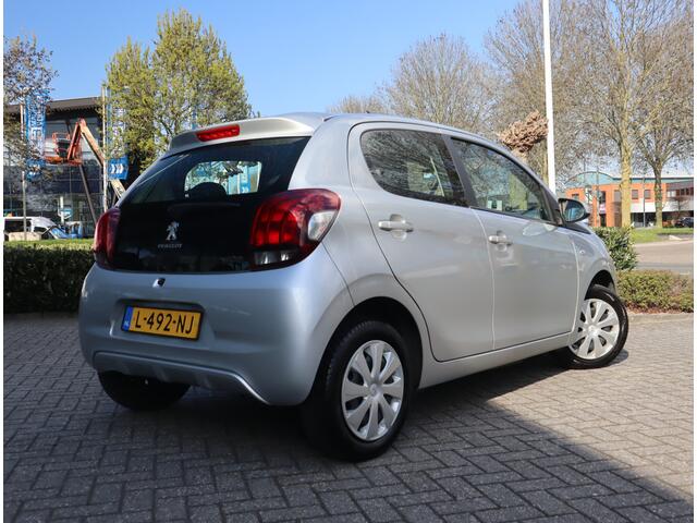 Peugeot 108 1.0 e-VTi Active Airco / Elekramen / Bluetooth / Stuurbekr / All-season banden Voldoende Apk