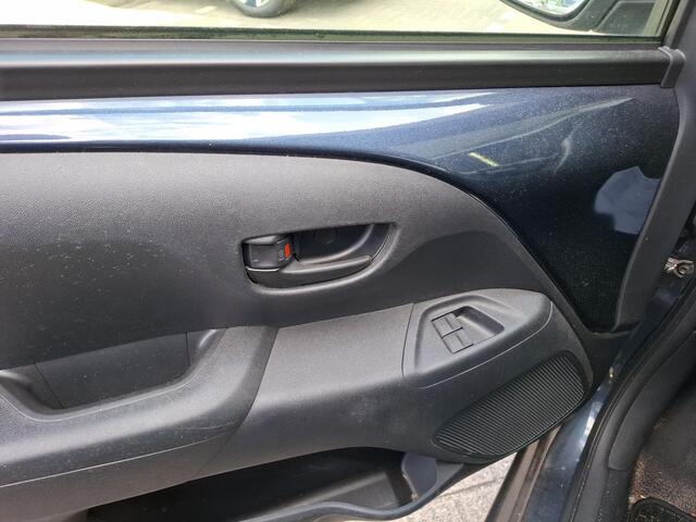 Peugeot 108 1.0 e-VTi Active / LAGE KM-stand !!! / lichtmetalen velgen / multifunctioneel stuur
