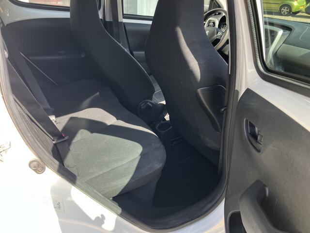 Peugeot 108 1.0 e-VTi 5Drs Active. Airconditioning. Nw APK. Bouwjaar 2018