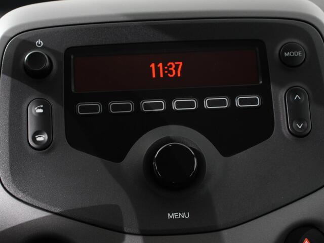 Peugeot 108 1.0 e-VTi Active Airco Bluetooth Led DAB 5 deurs