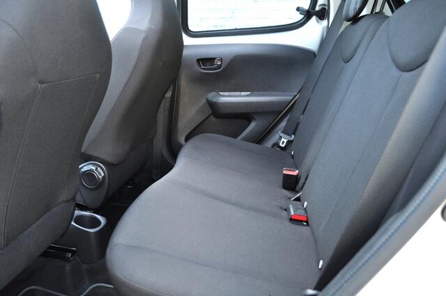 Peugeot 108 1.0 e-VTi Collection Cabrio