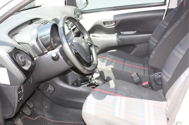 Peugeot 108 Luxe 1.2 Puretech GT-Line Een sportieve auto voor jaren plezier.