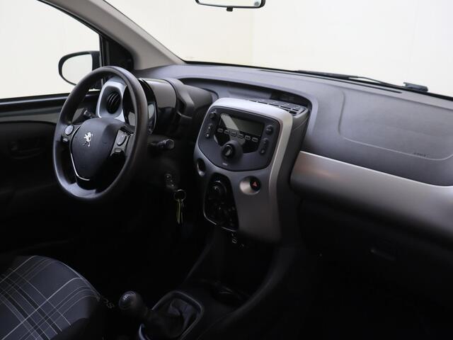 Peugeot 108 1.0 e-VTi 69 PK Blue Lion Airco | Bluetooth | Radio | 4 seizoenenbanden