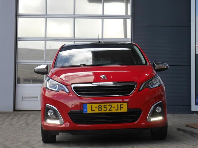 Peugeot 108 1.0 e-VTi Allure | Apple carplay | Achteruitrijcamera | Dab | Mistlampen | Zwart dak | Extra getint glas | Climate control | 5 deurs | Stuurwielbediening