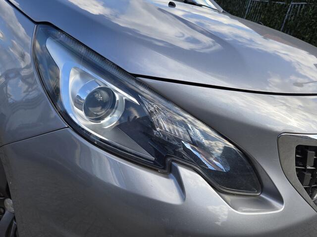 Peugeot 2008 1.2 PureTech Blue Lion (loopt niet goed) Navi/Pano/Cruise/Trekhaak