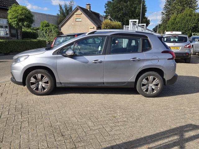 Peugeot 2008 1.2 PureTech Blue Lion (loopt niet goed) Navi/Pano/Cruise/Trekhaak