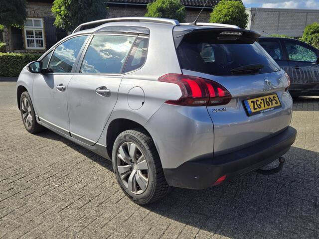 Peugeot 2008 1.2 PureTech Blue Lion (loopt niet goed) Navi/Pano/Cruise/Trekhaak