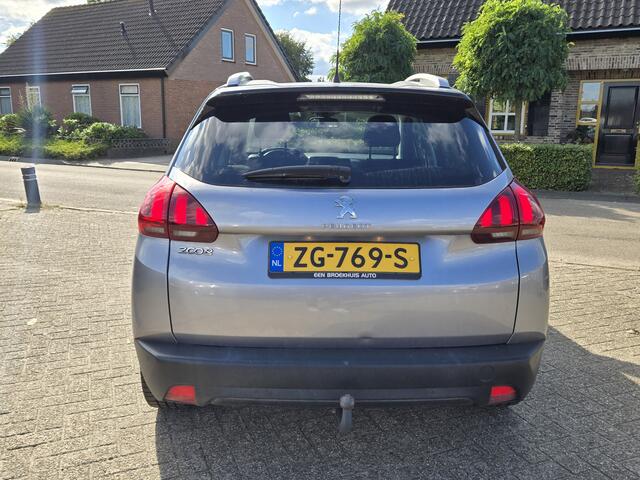 Peugeot 2008 1.2 PureTech Blue Lion (loopt niet goed) Navi/Pano/Cruise/Trekhaak