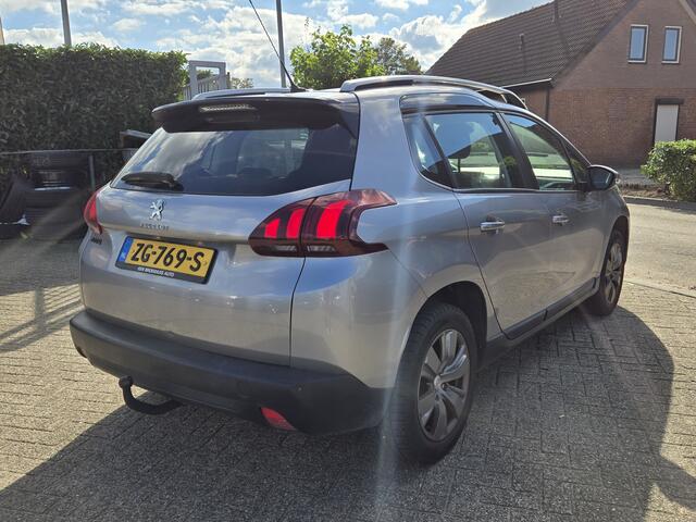 Peugeot 2008 1.2 PureTech Blue Lion (loopt niet goed) Navi/Pano/Cruise/Trekhaak