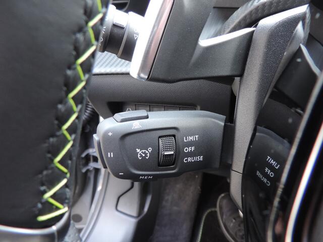 Peugeot 2008 1.2 PureTech 130PK GT Automaat - ACC | Camers | Massage | CarPlay | Dodehoek | Nav | LED
